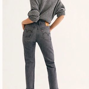 Levi’s Black Wedgie Straight Jeans size 30